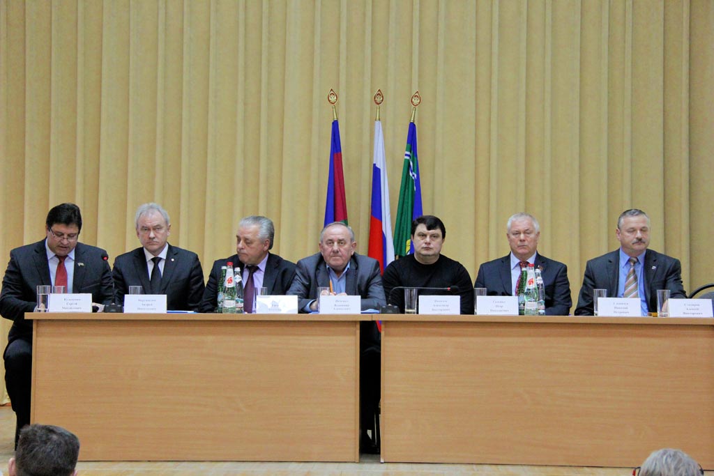 Город строится, развивается